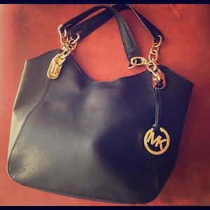 Michael Kors Tote
